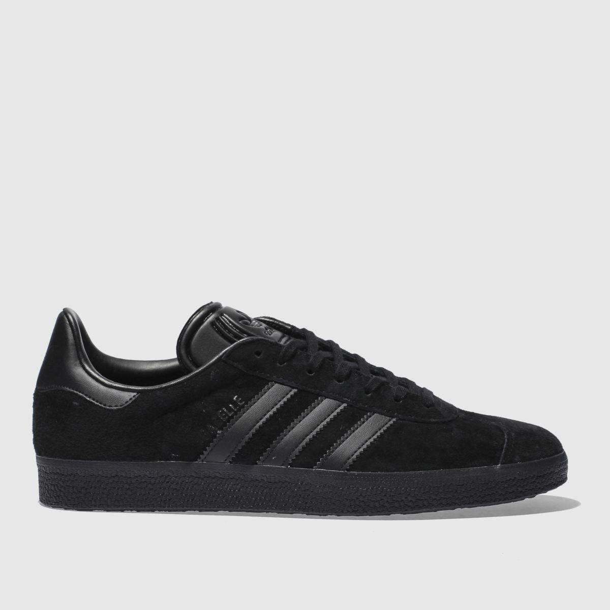 black gazelle trainers