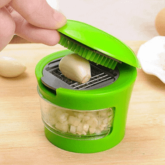 1pc Multifunctional Stainless Steel Garlic Press - Easy Manual Garlic Mincer, Slicer, Dicer, And Grater For Kitchen Tools - Light-green