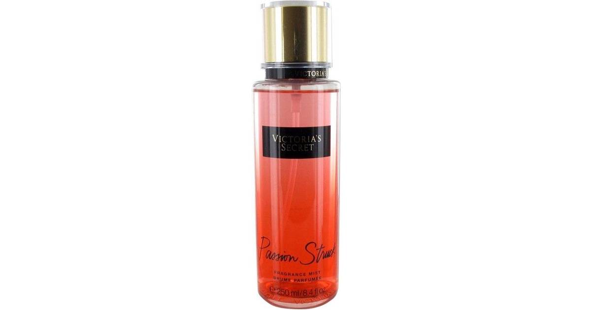 Passion struck best sale body mist