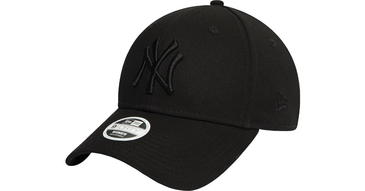 womens black yankee cap