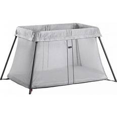 Best Travel Cots BabyBjörn BabyBjörn Travel Crib Light