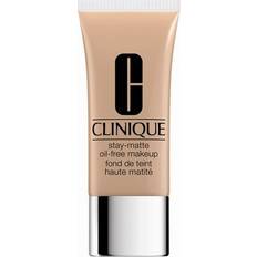 Clinique Stay-Matte Oil-Free Makeup Caramel