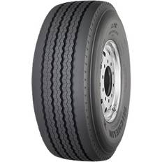 Michelin XTE 2 245/70 R19.5 141/140J 18PR