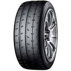 Yokohama Advan A052 245/45 R16 94W