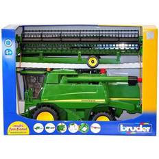 Bruder John Deere Combine Harvester T670i 02132