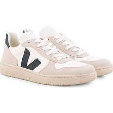 Veja V-10 M - White/Nautico