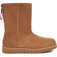 UGG Classic Short Logo Zip - Chestnut