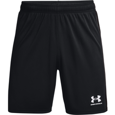 Under Armour Challenger Knit shorts Men - Black/White