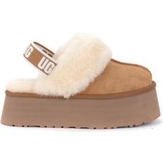 Platform - Women Slippers UGG Funkette - Chestnut