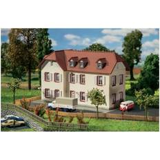 1:160 (N) Scale Models & Model Kits Faller Two Storey Angle House