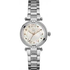 Guess Y18001L1