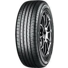 Yokohama BluEarth-XT AE61 215/65 R16 98H