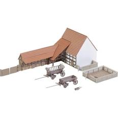 1:160 (N) Model Kit Faller Landbrugsbygninger med Tilbehør