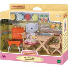 Sylvanian Families BBQ Picnic Set Elephant Girl