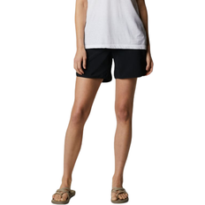 Columbia Women's Pleasant Creek Stretch Shorts - Black