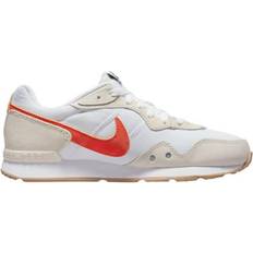 Nike Venture Runner W - White/Summit White/Black/Rush Orange