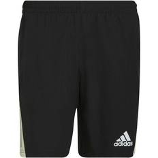 Adidas Own the Run Shorts Men - Black/Almost Lime/Reflective Silver