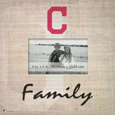 Fan Creations Cleveland Indians Burlap Pattern Frame