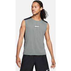 Nike Rise 365 Sleeveless T-shirt Mens