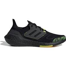 Adidas UltraBOOST 22 M - Core Black/Core Black/Solar Yellow