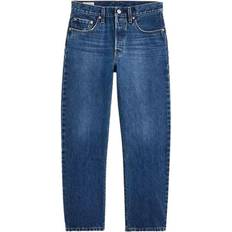 Levi's Women's 501 cropped dark wash straight jeans, blue