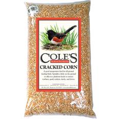 s CC05 Cracked Corn Bird Food 5-Pound