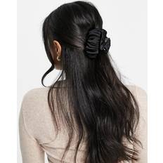 Haircare Ruched Satin Claw Clip Black