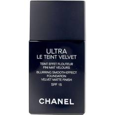 Chanel Ultra Le Teint Velvet SPF15 #BR32