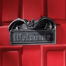 Design Toscano Vampire Bat Welcome Sculpture Wall Decor