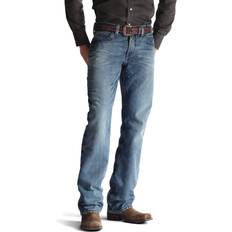 Ariat Men's Classic Fit Low-Rise M4 Scoundrel Bootcut Jeans