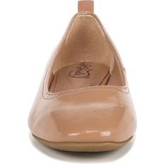 LifeStride Cameo Flat Shoes Desert Nude Synthetic Fabric