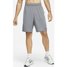 Nike Totality vielseitige Dri-FIT Herrenshorts ohne Futter ca. 23 cm Grau