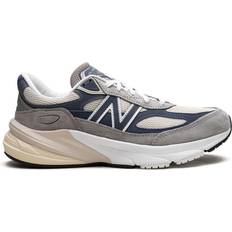 New Balance Gray & Blue Made In USA 990v6 Sneakers Blue Women Men