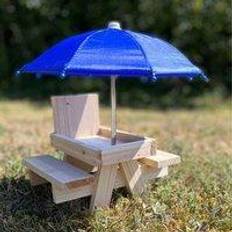 Selections Wooden Wildlife Squirrel Feeder Picnic Table with Mini Umbrella