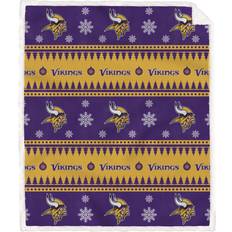 Pegasus Minnesota Vikings 60'' x 70'' Holiday Gift Wrap Sherpa Flannel Fleece Blanket