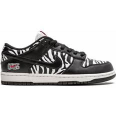 Nike Quartersnacks X Dunk Low SB Little Debbie’s Zebra Cakes M - Black