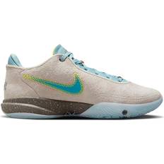 46 ⅓ Basketball Shoes Nike LeBron XX M - Guava Ice/Emerald Rise/Medium Olive/Blue Lightning