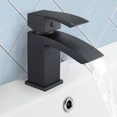 B&Q Arke Modern Matte Waterfall