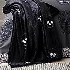 Blankets Catherine Lansfield Skulls Soft Cosy Fleece Blankets Grey