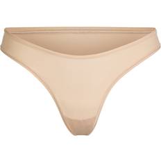 SKIMS Fits Everybody Dipped Front Thong - Clay