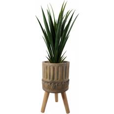 Leaf Ridged Composite Planter With Stand