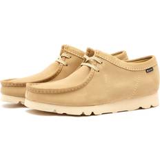 Brown - Men Moccasins Clarks Wallabee GORE-TEX Brown