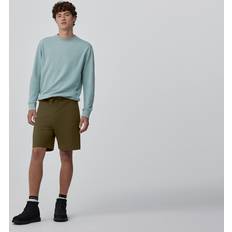 Canada Goose Men Trousers & Shorts Canada Goose Huron shorts military_green_vert_militaire