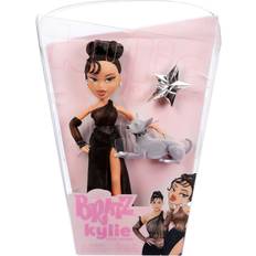 Bratz Dolls & Doll Houses Bratz Kylie Jenner Night Fashion Doll with Evening Dress Dog & Poster