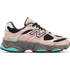 New Balance Big Kid's 9060 - Coral Pink/Teal Green