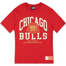 New Era NFL Letterman Chicago Bulls T- shirt
