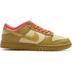 Brown - Women Trainers Nike Dunk Low - Sesame/Picante Red/Bronzine