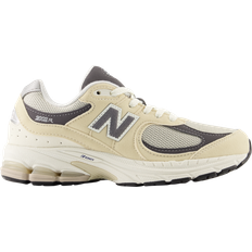 New Balance Children's Shoes on sale New Balance Big Kid's 2002 - Sandstone/Magnet