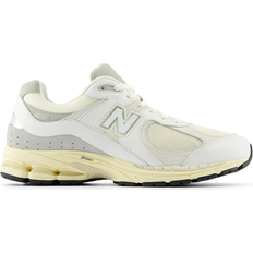 New Balance 2002R - White/Reflection/Gold Metallic