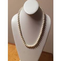 Charter Club $38 faux pearl 8mm strand necklace z1